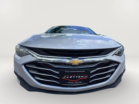 Used 2019 Chevrolet Malibu LT image 4