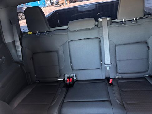 Certified 2026 GMC Sierra 1500 Elevation image 5