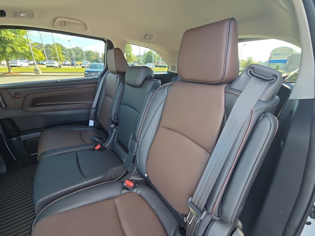 New 2027 Honda Odyssey Elite image 13