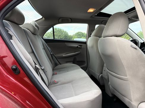 Used 2012 Toyota Corolla LE w/ Premium Pkg FWD image 16