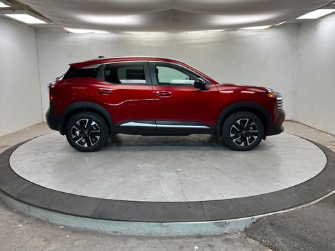 New 2026 Nissan Kicks SV image 6