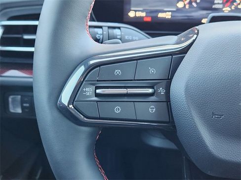 New 2026 Chevrolet Traverse RS w/ LPO, Floor Liner Package image 30