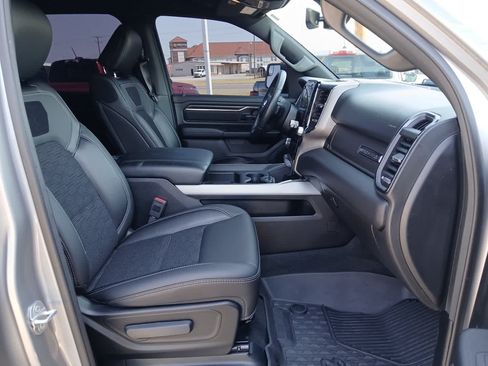 Used 2024 RAM 1500 Big Horn AWD/4WD image 70