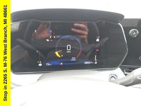 Used 2025 Chevrolet Trax LT FWD image 20