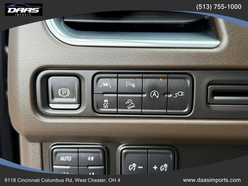 Used 2021 Chevrolet Tahoe Z71 w/ Luxury Package AWD/4WD image 59