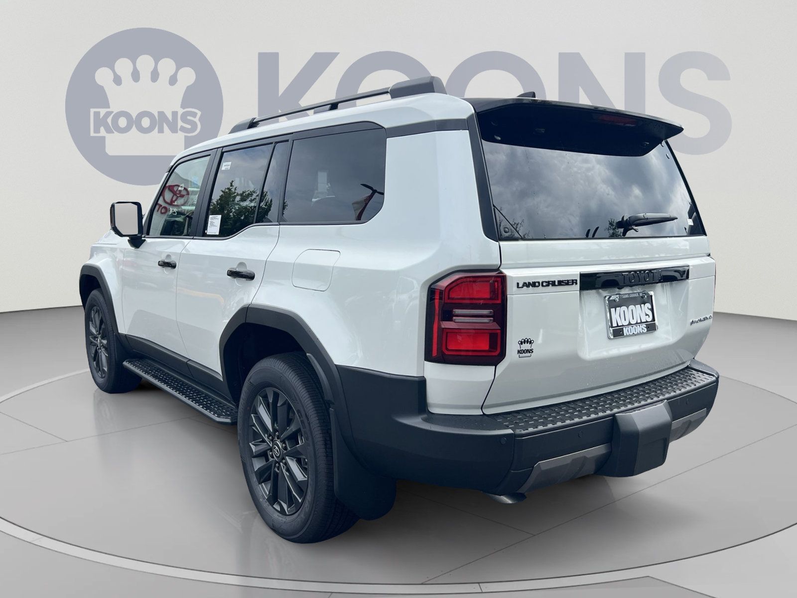 Used 2027 Toyota Land Cruiser AWD/4WD image 4