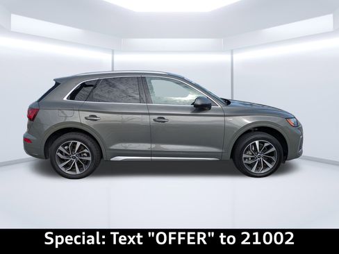 Certified 2024 Audi Q5 2.0T Premium Plus image 2