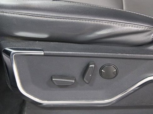 Certified 2023 Ford F150 Lariat image 22