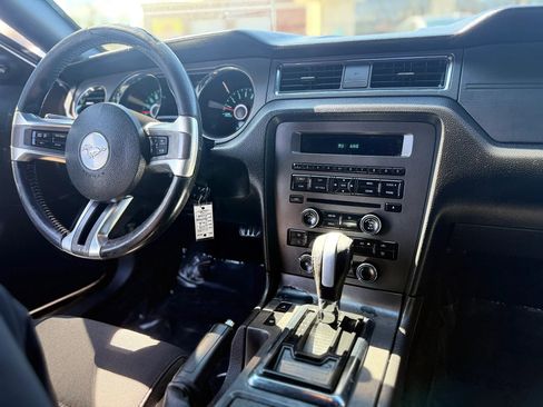 Used 2014 Ford Mustang Coupe image 36