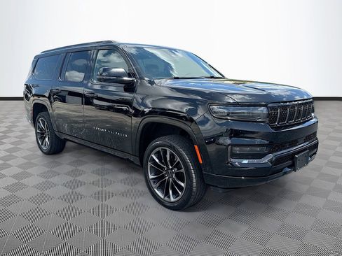 Used 2024 Jeep Grand Wagoneer L Series II w/ Quick Order Packagew 28T AWD/4WD image 4