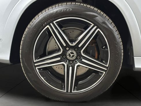 Used 2025 Mercedes-Benz GLE 450e 4MATIC image 26