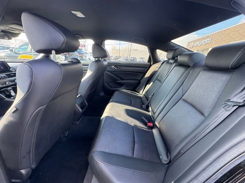 Used 2020 Honda Accord Sport image 16