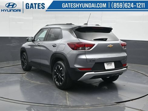 Used 2023 Chevrolet TrailBlazer LT FWD image 8