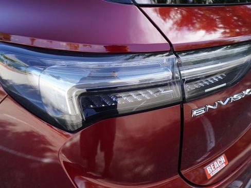 Used 2022 Buick Envision Avenir w/ Technology Package II image 48