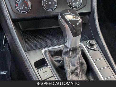 Used 2022 Volkswagen Jetta Sport FWD image 20