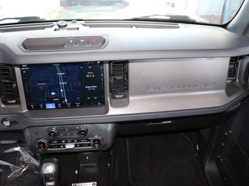 Used 2025 Ford Bronco Big Bend AWD/4WD image 26