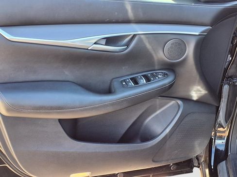 Used 2022 INFINITI QX50 Luxe w/ Appearance Package image 20