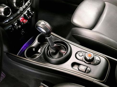 Used 2019 MINI Cooper Countryman S w/ Premium Package image 14