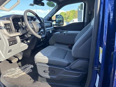 New 2026 Ford F250 XLT w/ XLT Premium Package AWD/4WD image 26