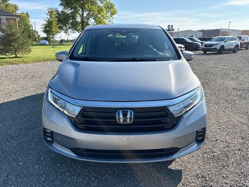 Used 2022 Honda Odyssey Touring image 2