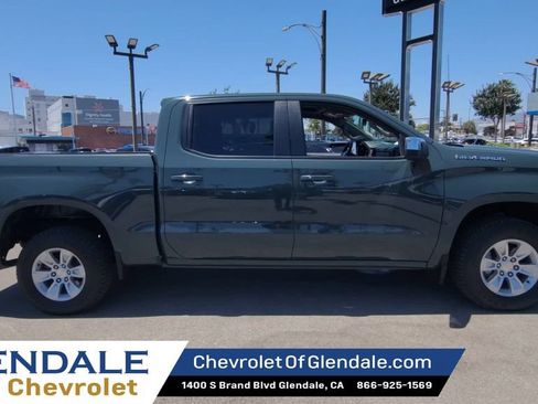 Certified 2025 Chevrolet Silverado 1500 LT RWD image 9