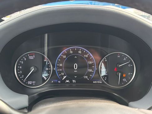 Used 2024 Buick Enclave Premium image 13