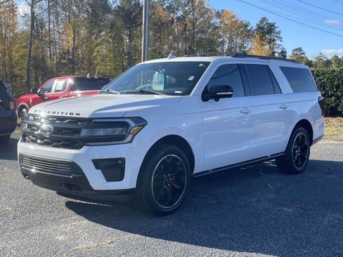 Used 2022 Ford Expedition Max Limited image 27