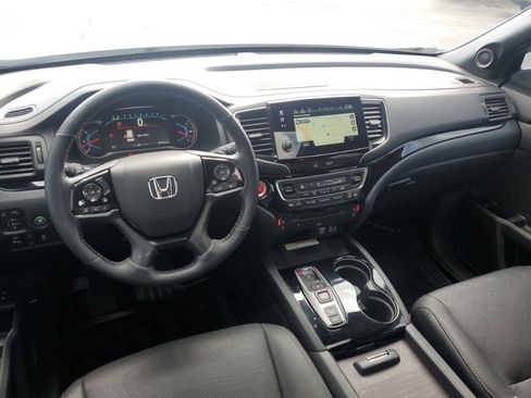 Used 2022 Honda Pilot Black Edition image 26