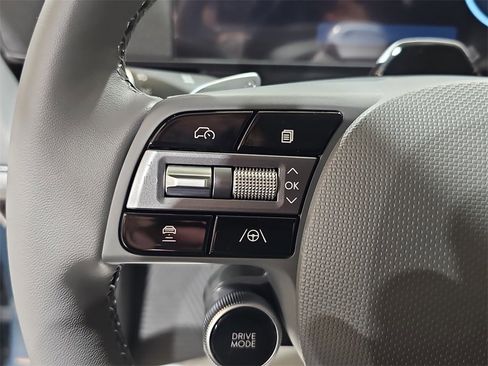 New 2026 Hyundai Ioniq 5 SE image 16