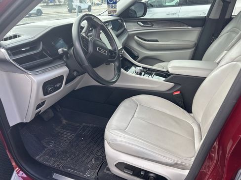 Certified 2022 Jeep Grand Cherokee L Overland image 7