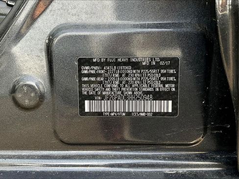Used 2017 Subaru Crosstrek 2.0i Premium AWD/4WD image 17
