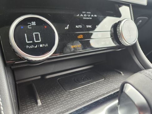 New 2026 Jaguar F-PACE R-Dynamic S image 29