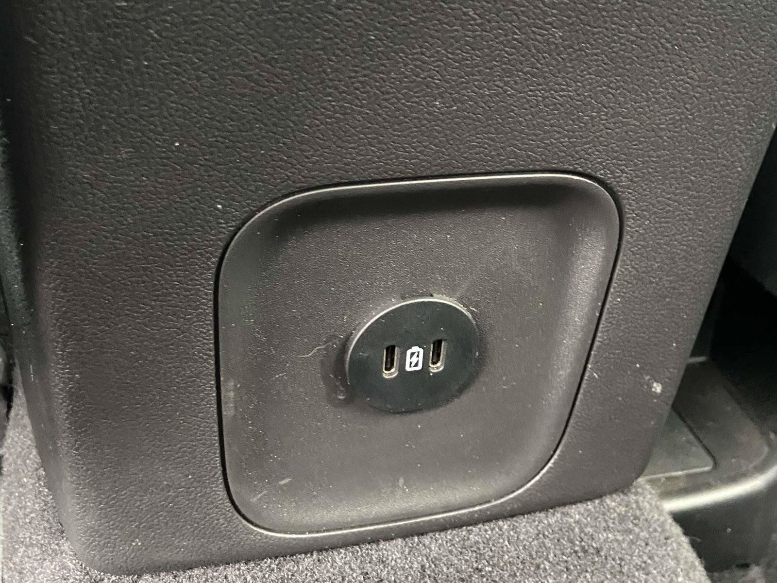 Used 2024 Ford Escape ST-Line w/ Tech Pack #1 FWD image 15