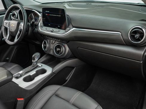 Used 2023 Chevrolet Blazer LT image 21