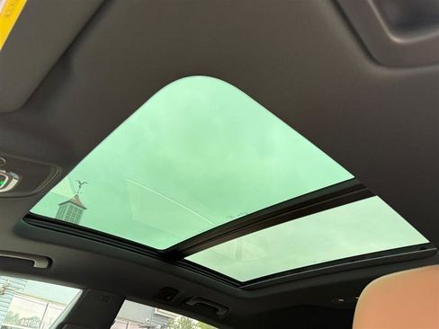 Used 2024 Audi Q8 Premium Plus w/ Premium Plus Package image 19