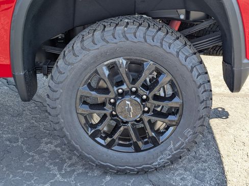 New 2025 Chevrolet Silverado 3500 LT w/ Trail Boss Package AWD/4WD image 16