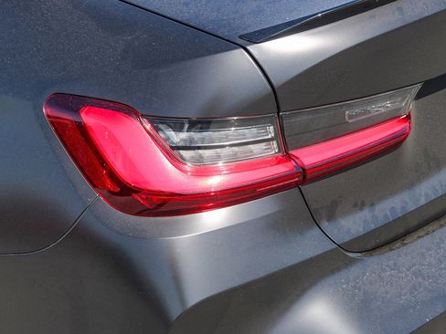 Used 2025 BMW M3 Competition AWD/4WD image 12