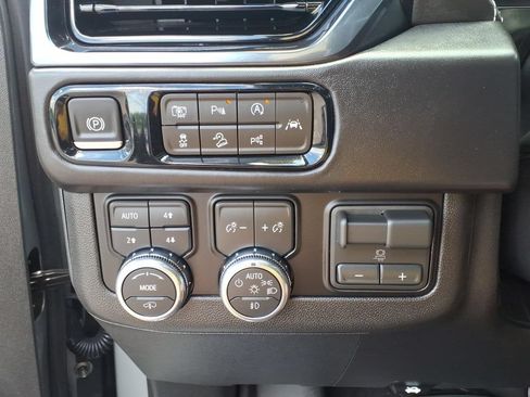 Used 2026 GMC Yukon XL AT4 Ultimate w/ LPO, Floor Liner Package AWD/4WD image 14