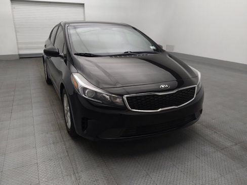 Used 2017 Kia Forte S image 14