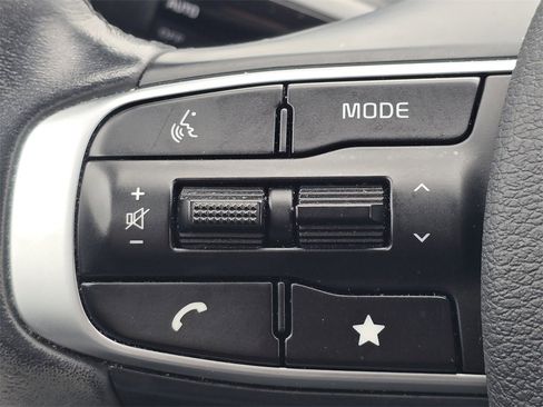 Used 2023 Kia Sportage EX image 20