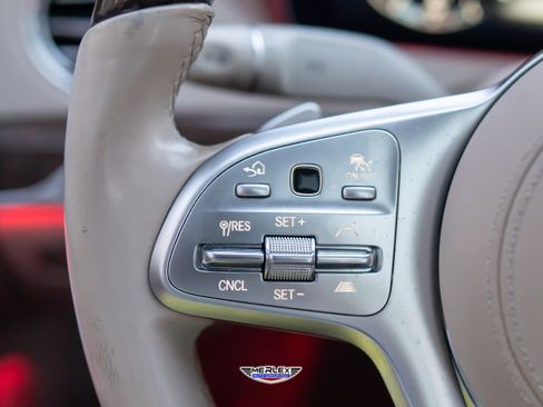 Used 2019 Mercedes-Benz S 560 4MATIC Sedan image 24