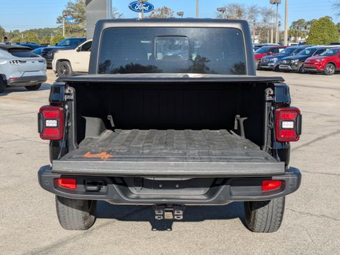 Used 2021 Jeep Gladiator Sport w/ Quick Order Package 24Q 80Th image 12