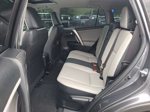 Used 2017 Toyota RAV4 Limited AWD/4WD image 10