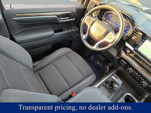 Used 2024 Chevrolet Silverado 1500 LT Trail Boss w/ Convenience Package II image 18