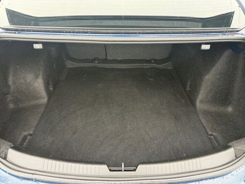 Used 2020 Chevrolet Malibu LT image 15