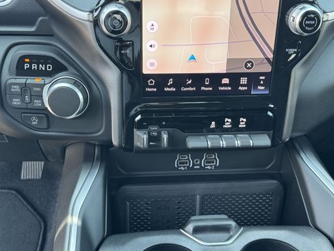 New 2026 RAM 1500 Big Horn AWD/4WD image 30