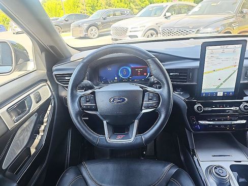 Used 2022 Ford Explorer ST w/ Equipment Group 401A AWD/4WD image 19