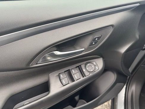 New 2026 Buick Envista Preferred image 3