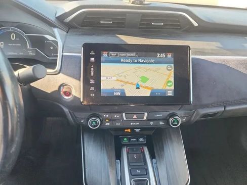 Used 2018 Honda Clarity Touring image 11