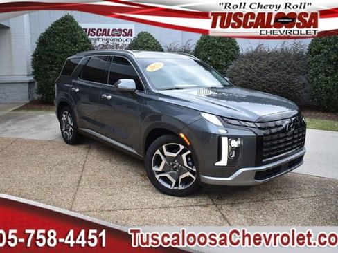 Used 2024 Hyundai Palisade Limited image 1